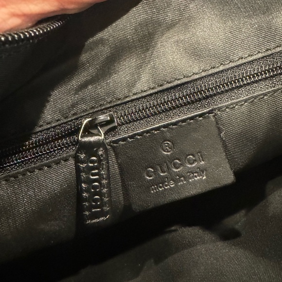Authentic Gucci hobo bag - Picture 11 of 13